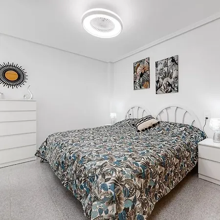 Modern And 2bd With Terrace & Wifi