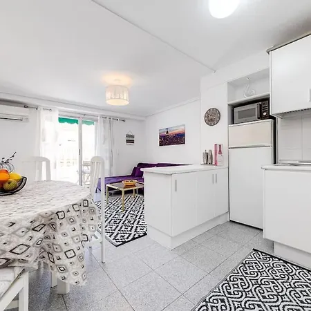 Modern And 2bd With Terrace & Wifi *